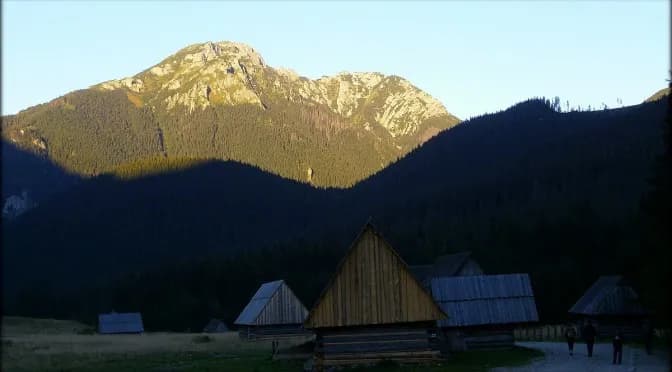 Kominiarski Wierch: Odkryj piękno Tatr i najlepsze szlaki górskie